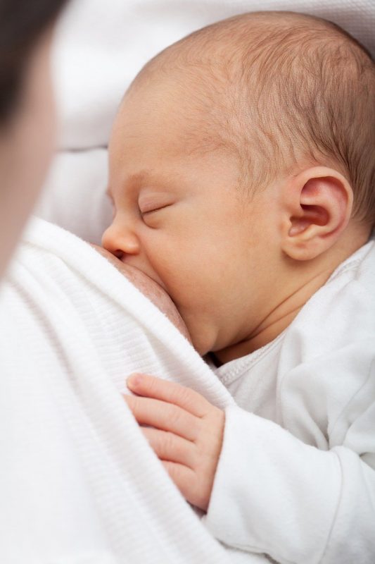 Difficultés d’allaitement, de succion et de déglutition chez le bébé